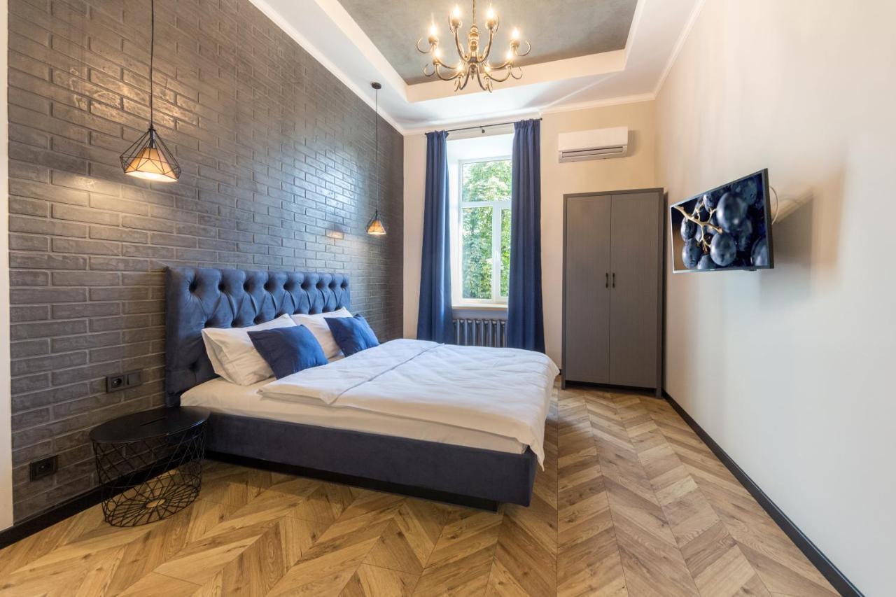 Secret Apartments Киев Экстерьер фото