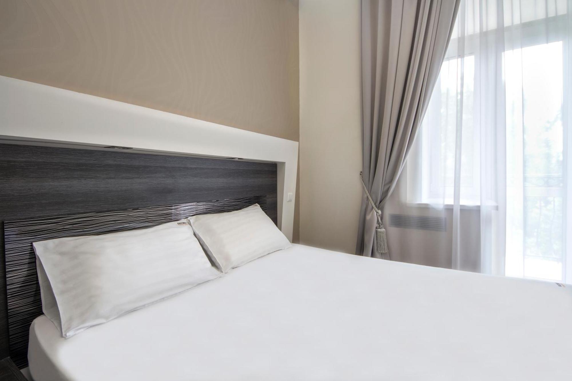 Secret Apartments Киев Экстерьер фото
